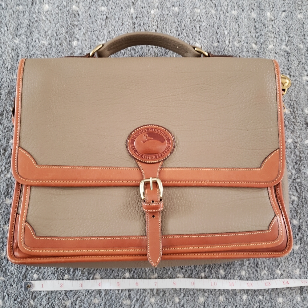 Vintage Dooney & Burke briefcase messenger bag